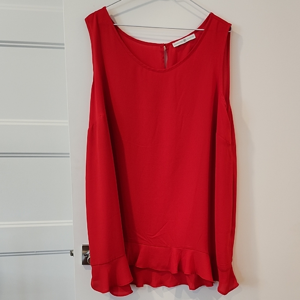 Chic Red Sleeveless Blouse